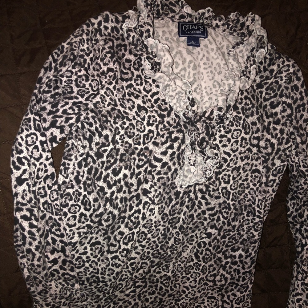 Chaps Top - black and white Leopard print